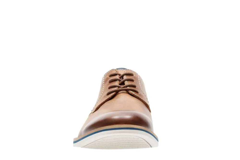 Clarks Mans Shoe Atticus Lace Tan