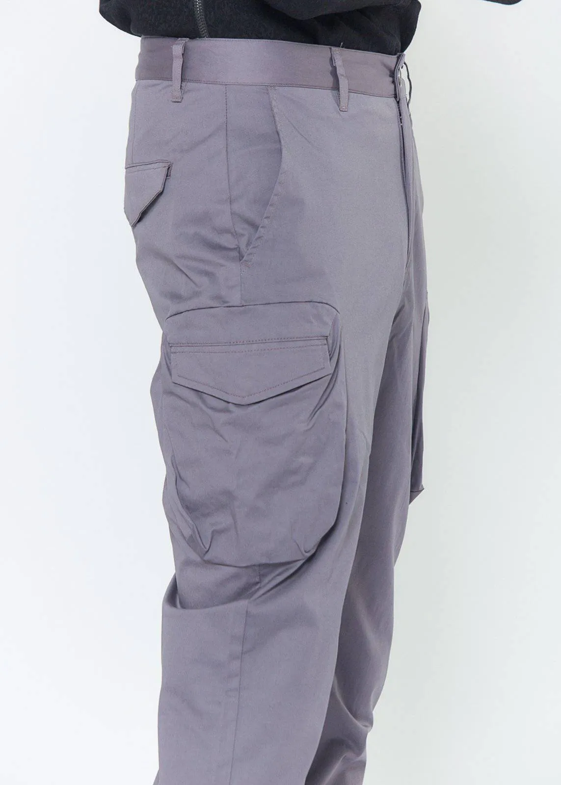 Konus Men's Cargo Pocket Jogger With Side Stripe in Purple