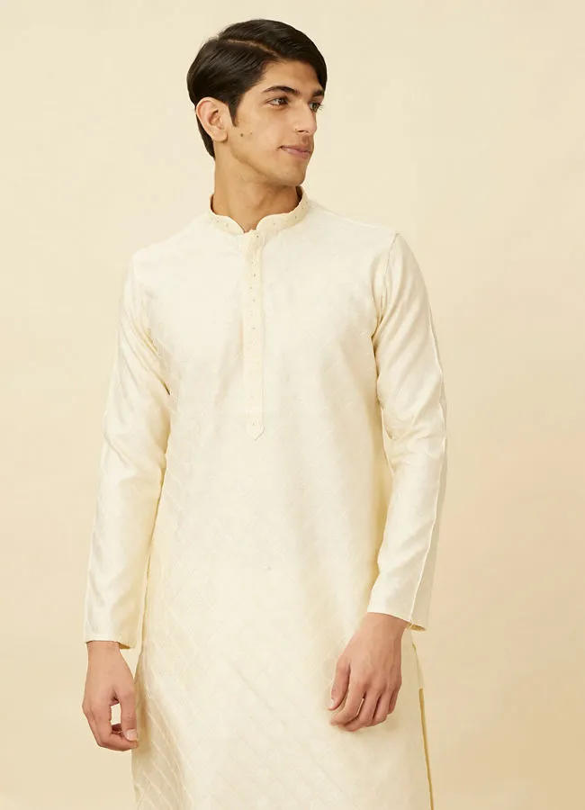 Manyawar Vanilla White Diamond Patterned Kurta Set