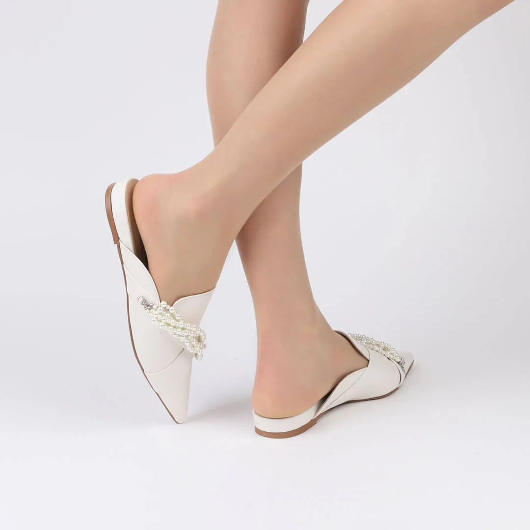 *UK size 2 - MARGARET - pearl white, 2cm heels